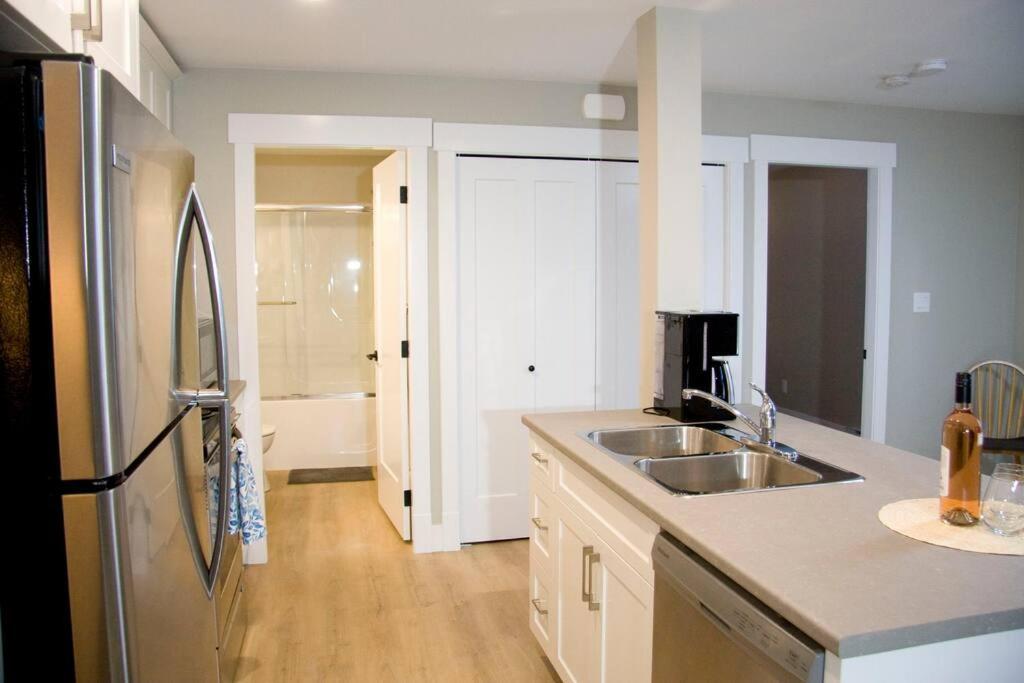 M&M'S Maple Bay Mountain Guesthouse - Licensed Duncan Exterior foto
